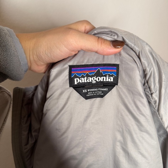 Patagonia Nano Puff Gray Hooded Jacket Size XS - Picture 9 of 10